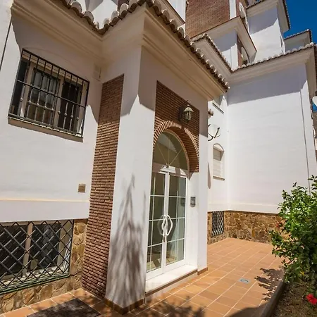 Penthouse Las Gaviotas Ii-2E Menyber Nerja Exterior photo